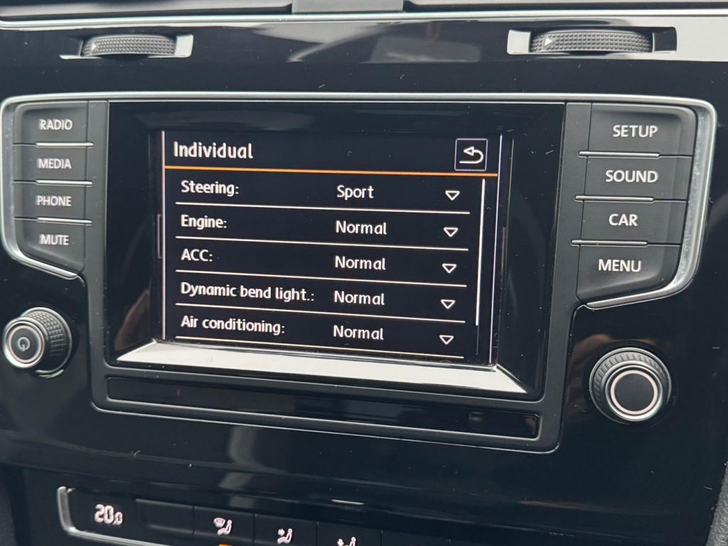 Used Volkswagen Golf 2015 for sale - 77520645: Photo 91