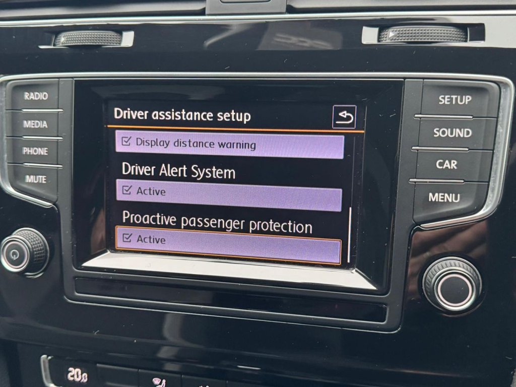 Used Volkswagen Golf 2015 for sale - 77520645: Photo 94