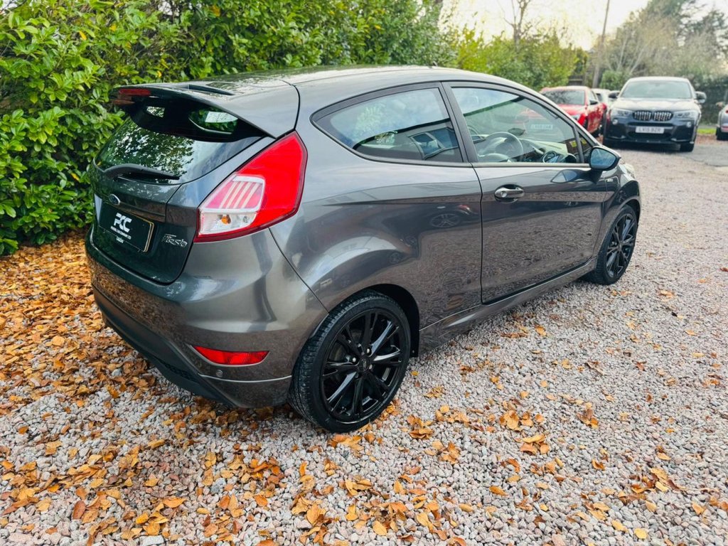 Used Ford Fiesta 2017 for sale - 76582563: Photo 10