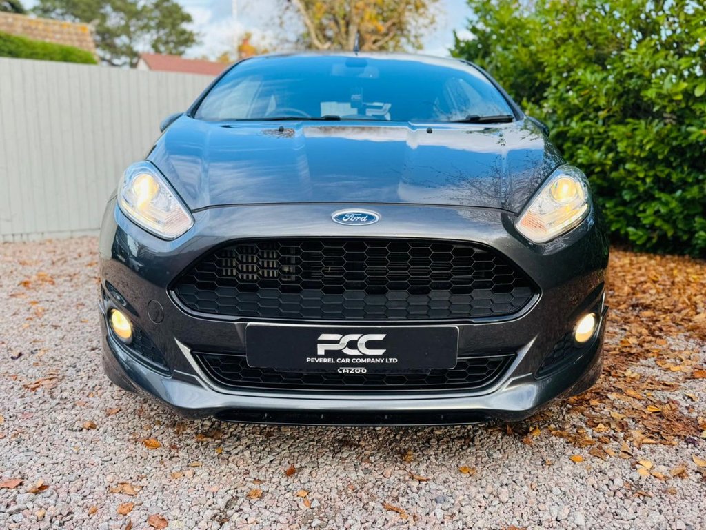 Used Ford Fiesta 2017 for sale - 76582563: Photo 13