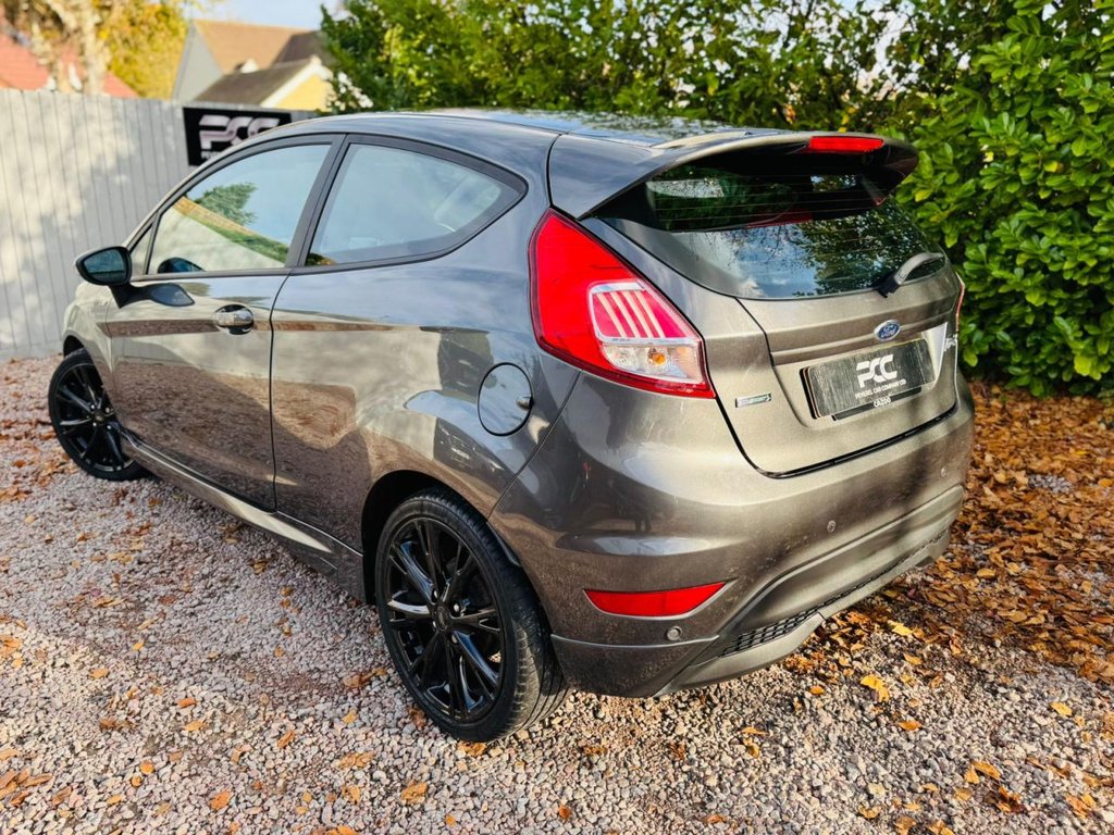 Used Ford Fiesta 2017 for sale - 76582563: Photo 15