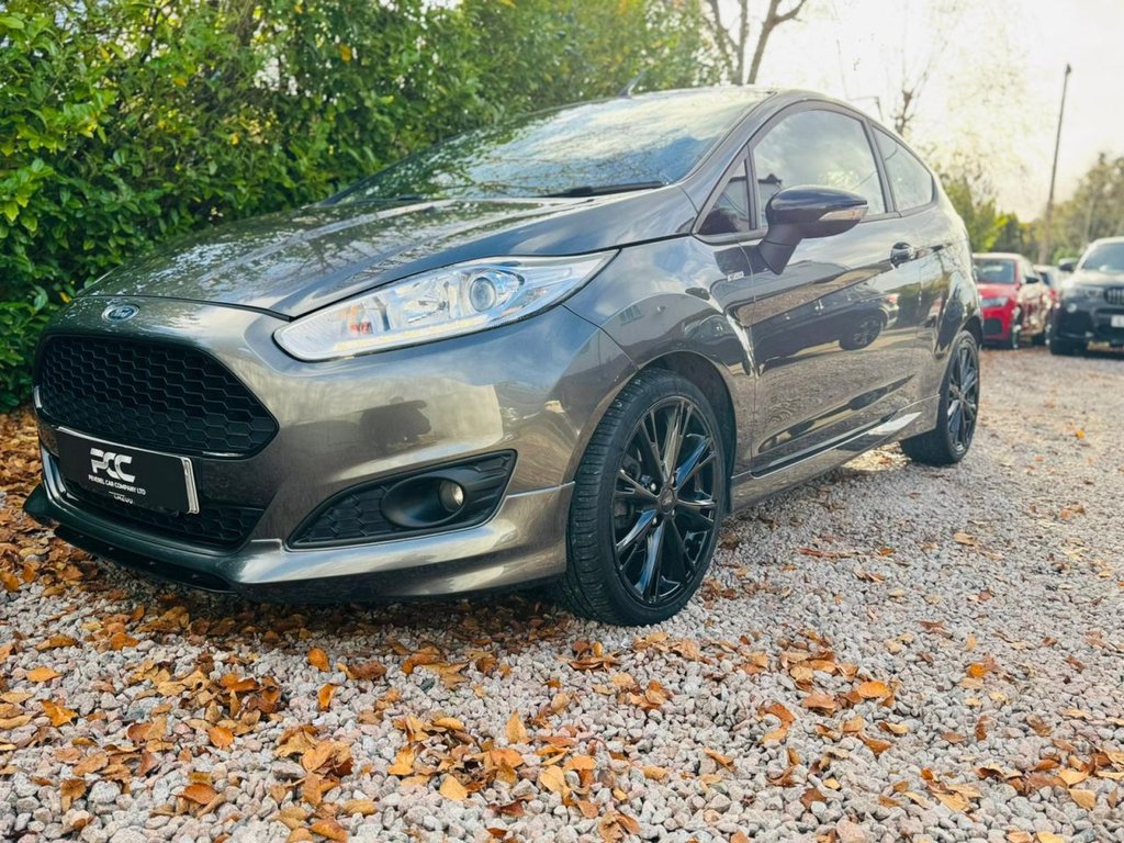 Used Ford Fiesta 2017 for sale - 76582563: Photo 18