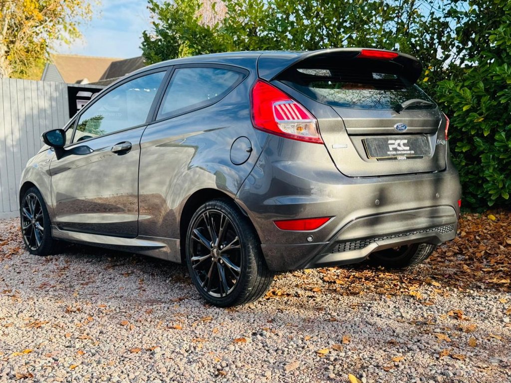 Used Ford Fiesta 2017 for sale - 76582563: Photo 19