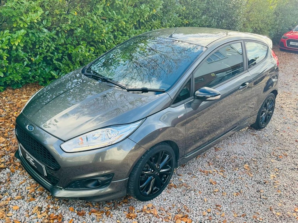 Used Ford Fiesta 2017 for sale - 76582563: Photo 24