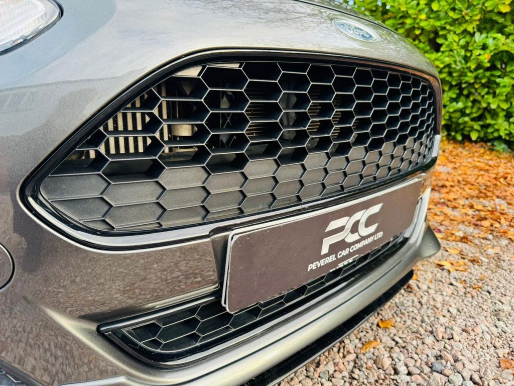 Used Ford Fiesta 2017 for sale - 76582563: Photo 31