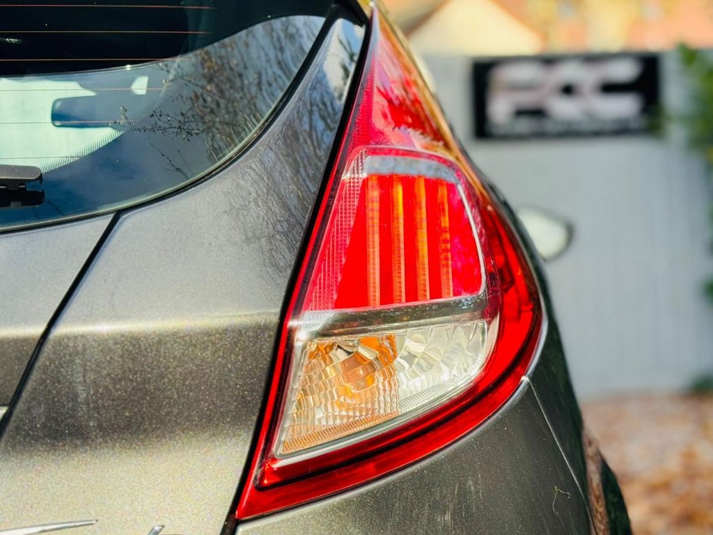 Used Ford Fiesta 2017 for sale - 76582563: Photo 42