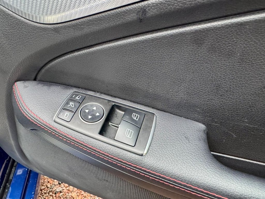 Used Mercedes-Benz SLC 2016 for sale - 77301989: Photo 81