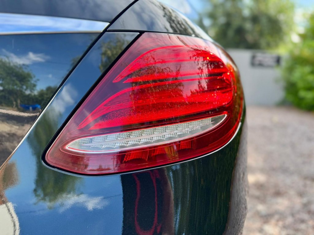 Used Mercedes-Benz E Class 2018 for sale - 76481490: Photo 29