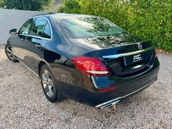Used Mercedes-Benz E Class 2018 for sale - 76481490: Photo