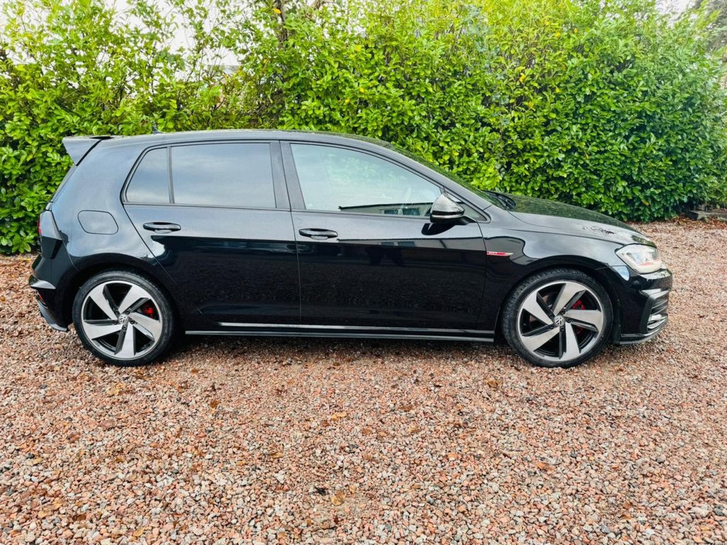 Used Volkswagen Golf 2017 for sale - 76855144: Photo 11