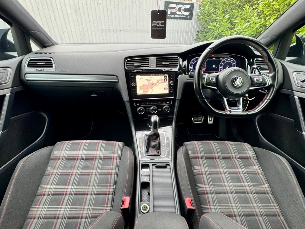 Used Volkswagen Golf 2017 for sale - 76855144: Photo 3