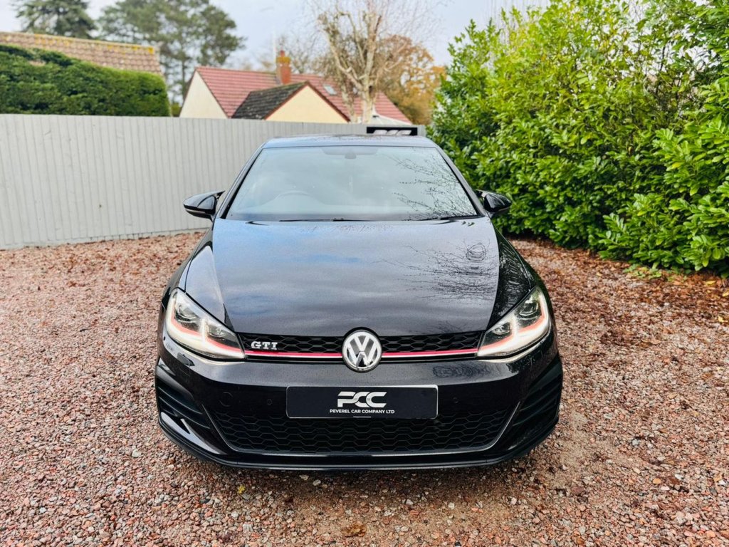 Used Volkswagen Golf 2017 for sale - 76855144: Photo 5