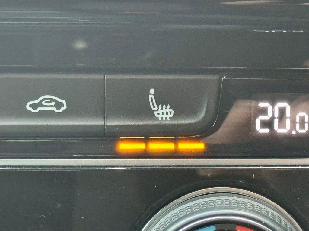 Used Volkswagen Golf 2017 for sale - 76855144: Photo 54