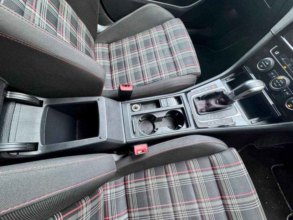 Used Volkswagen Golf 2017 for sale - 76855144: Photo 58