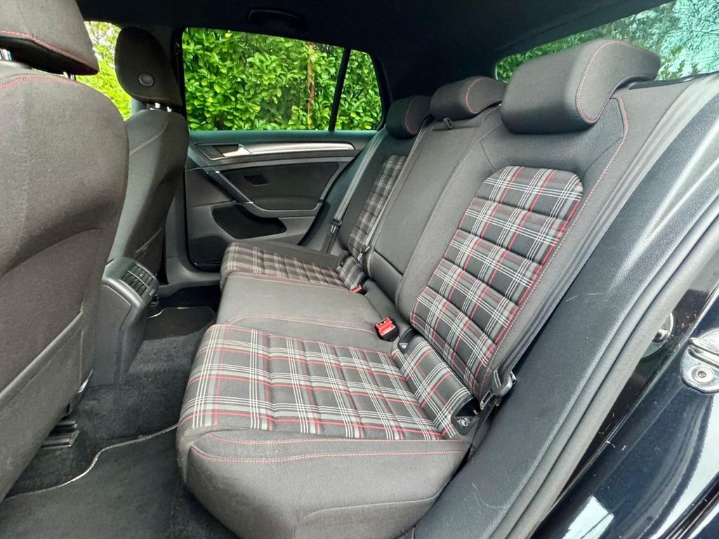 Used Volkswagen Golf 2017 for sale - 76855144: Photo 65