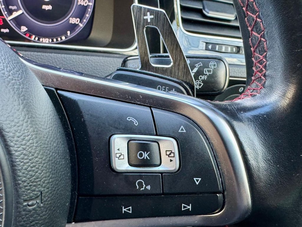 Used Volkswagen Golf 2017 for sale - 76855144: Photo 73