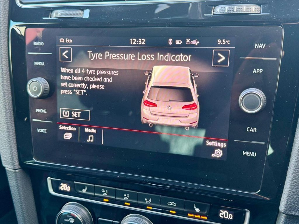 Used Volkswagen Golf 2017 for sale - 76855144: Photo 88