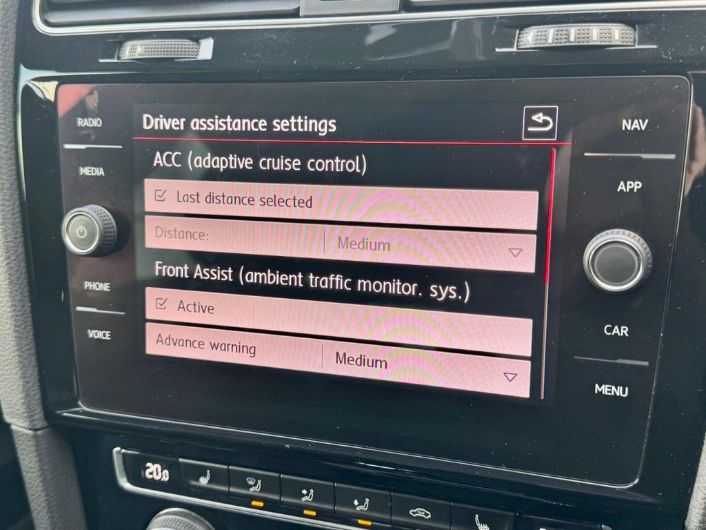 Used Volkswagen Golf 2017 for sale - 76855144: Photo 89