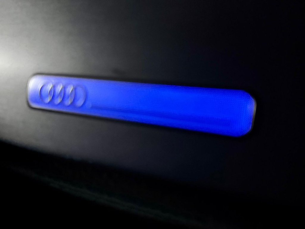 Used Audi Q3 2019 for sale - 76672539: Photo 60