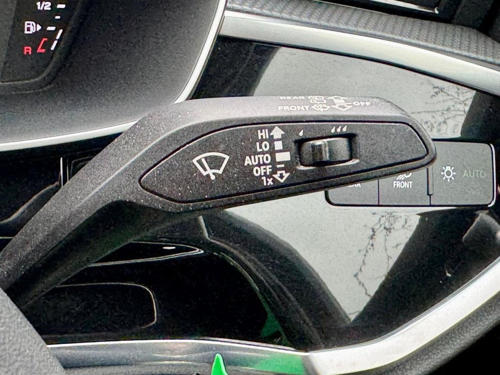 Used Audi Q3 2019 for sale - 76672539: Photo 78