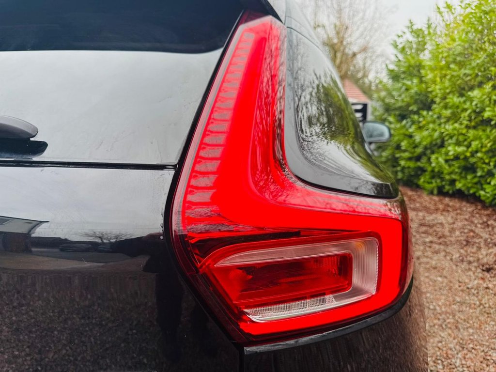 Used Volvo XC40 2021 for sale - 77293325: Photo 35