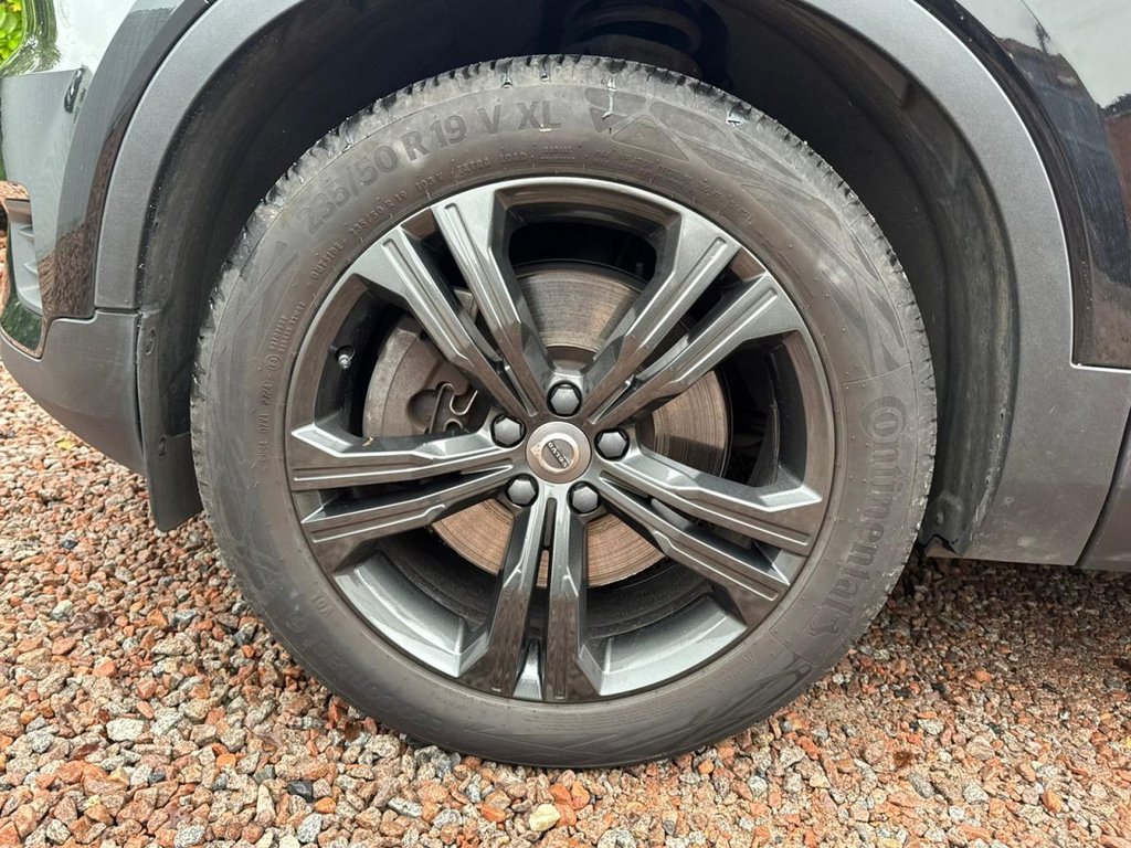 Used Volvo XC40 2021 for sale - 77293325: Photo 44