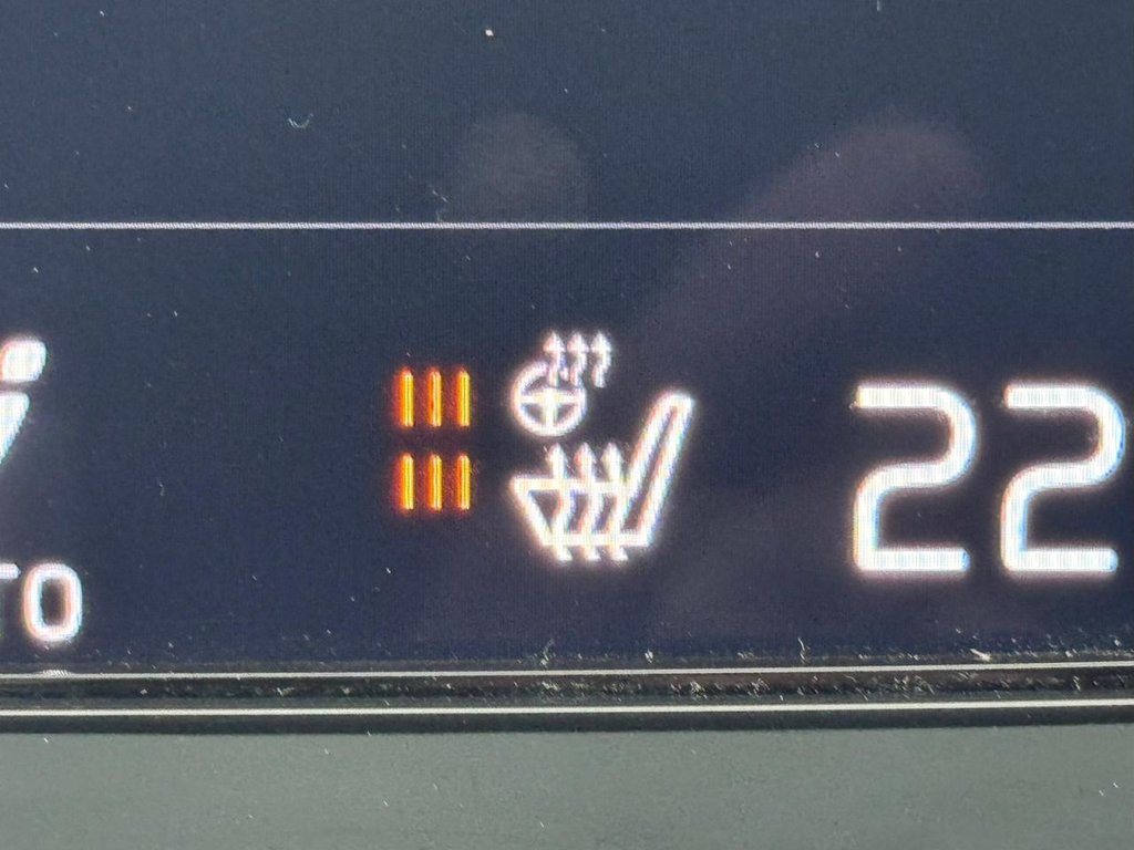 Used Volvo XC40 2021 for sale - 77293325: Photo 55