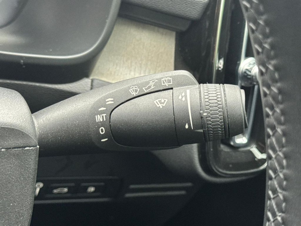 Used Volvo XC40 2021 for sale - 77293325: Photo 75