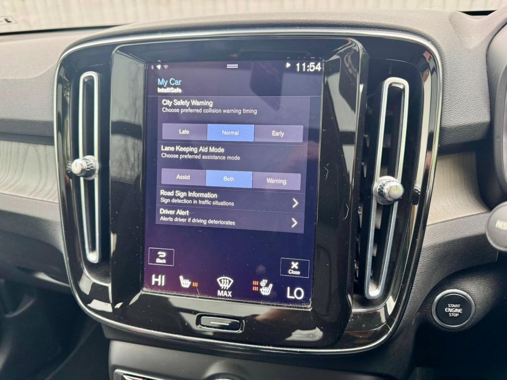 Used Volvo XC40 2021 for sale - 77293325: Photo 93