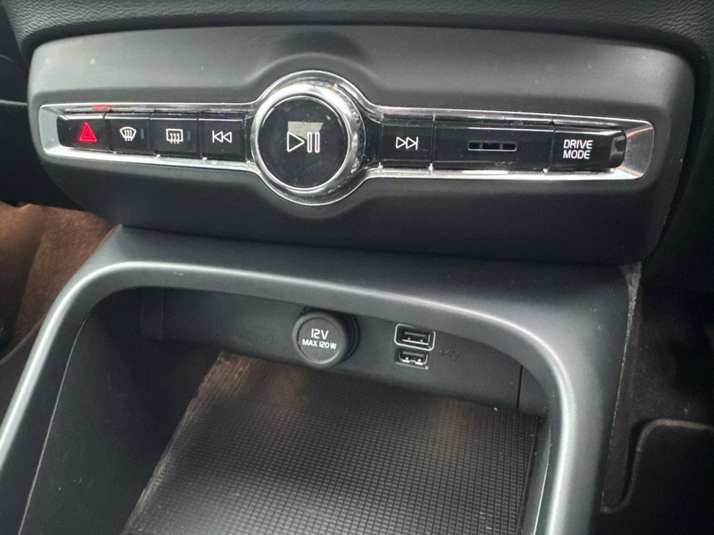Used Volvo XC40 2021 for sale - 77293325: Photo 99
