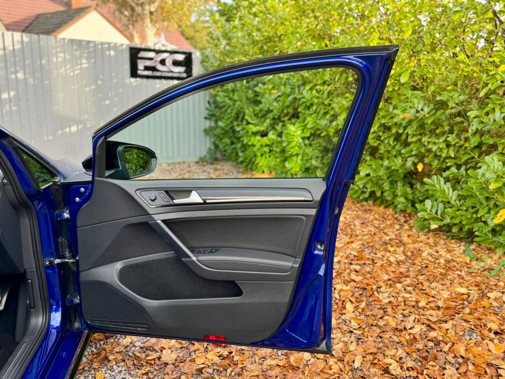 Used Volkswagen Golf 2020 for sale - 76558767: Photo 31