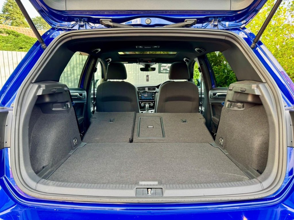 Used Volkswagen Golf 2020 for sale - 76558767: Photo 42