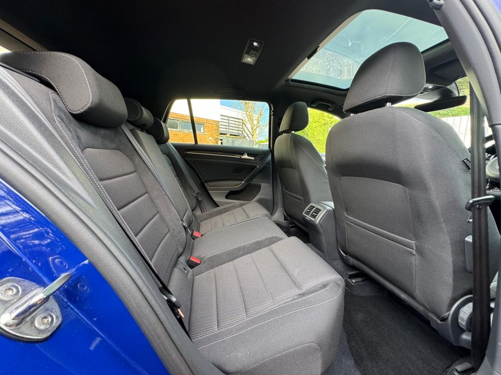 Used Volkswagen Golf 2020 for sale - 76558767: Photo 60