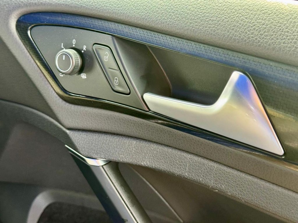 Used Volkswagen Golf 2020 for sale - 76558767: Photo 76