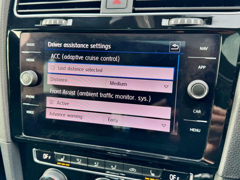 Used Volkswagen Golf 2020 for sale - 76558767: Photo 91