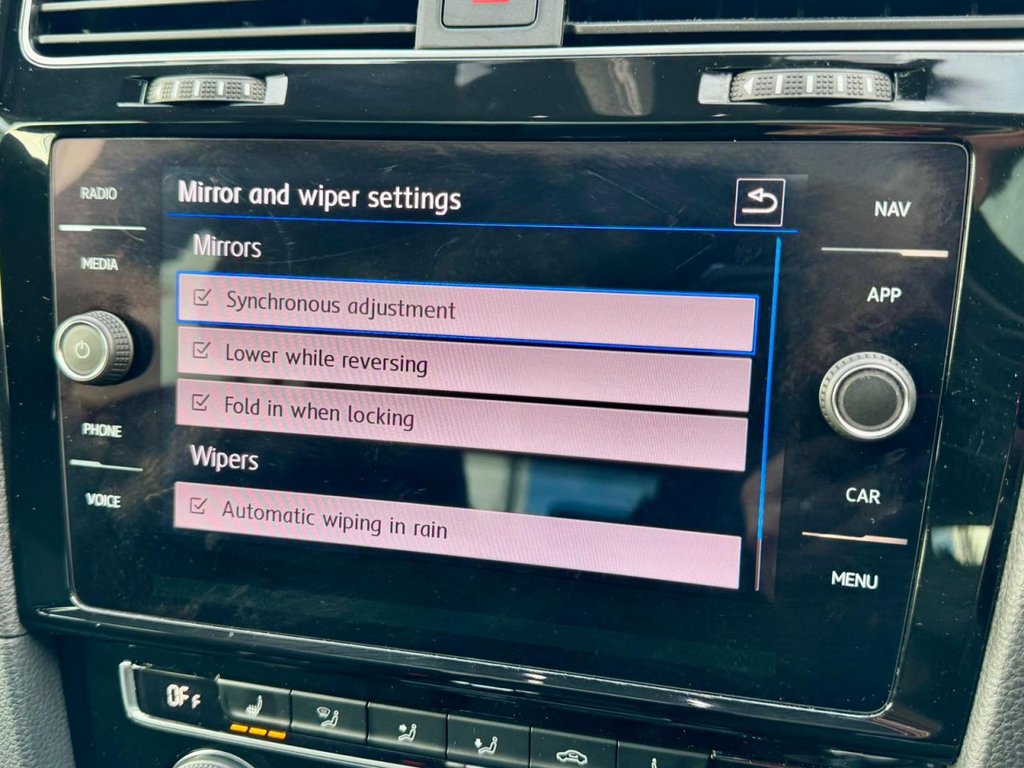 Used Volkswagen Golf 2020 for sale - 76558767: Photo 95