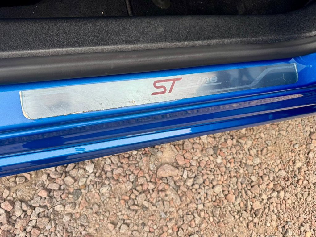 Used Ford Focus 2022 for sale - 78212476: Photo 31