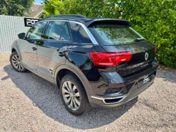 Used Volkswagen T-Roc 2020 for sale - 75005839: Photo