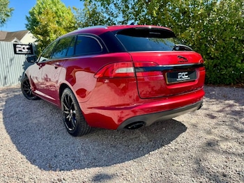 Used Jaguar XF 2014 for sale - 78444546: Photo