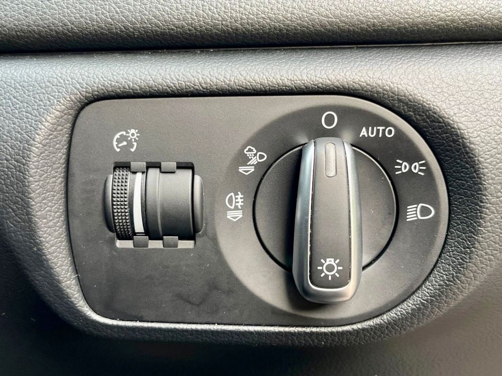 Used Audi Q3 2016 for sale - 77849455: Photo 82