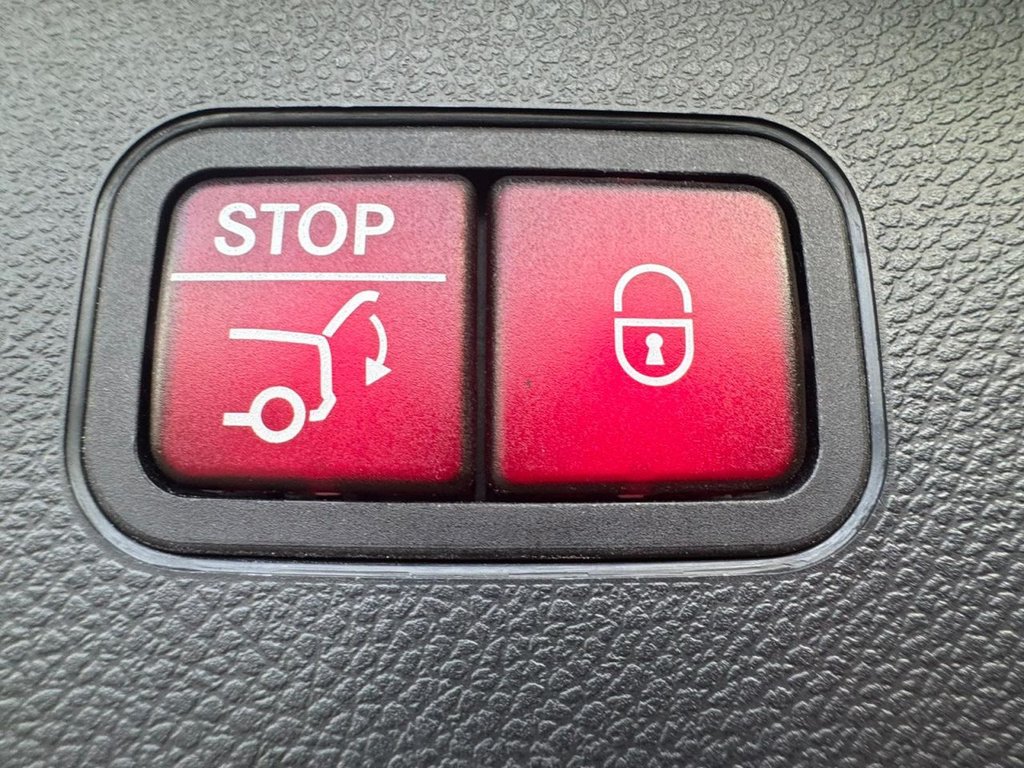 Used Mercedes-Benz GLC 2016 for sale - 76582146: Photo 40