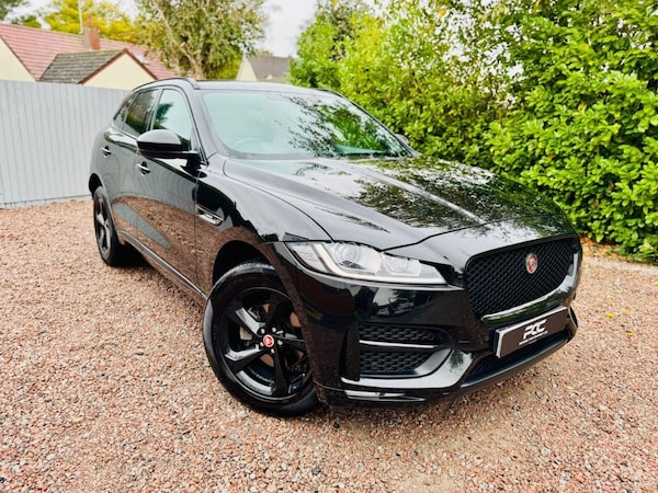 Used Jaguar F-Pace 2016 for sale - 76162867: Photo 1