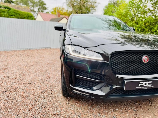 Used Jaguar F-Pace 2016 for sale - 76162867: Photo 21