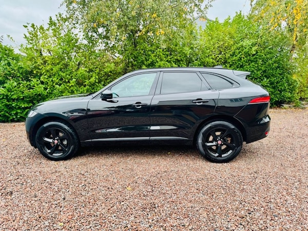 Used Jaguar F-Pace 2016 for sale - 76162867: Photo 7