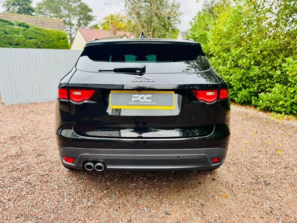 Used Jaguar F-Pace 2016 for sale - 76162867: Photo 9