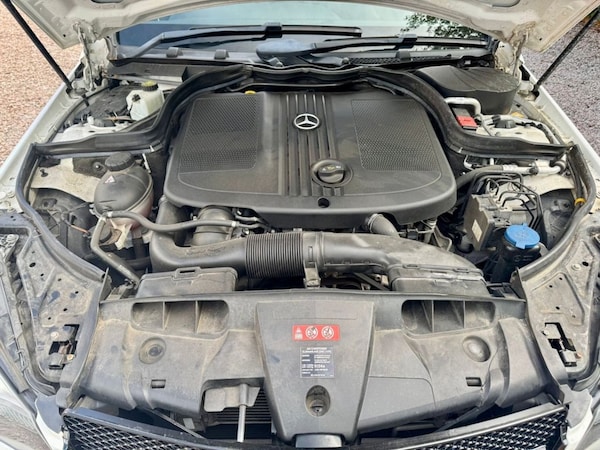 Used Mercedes-Benz E-Class 2015 for sale - 76039588: Photo 48