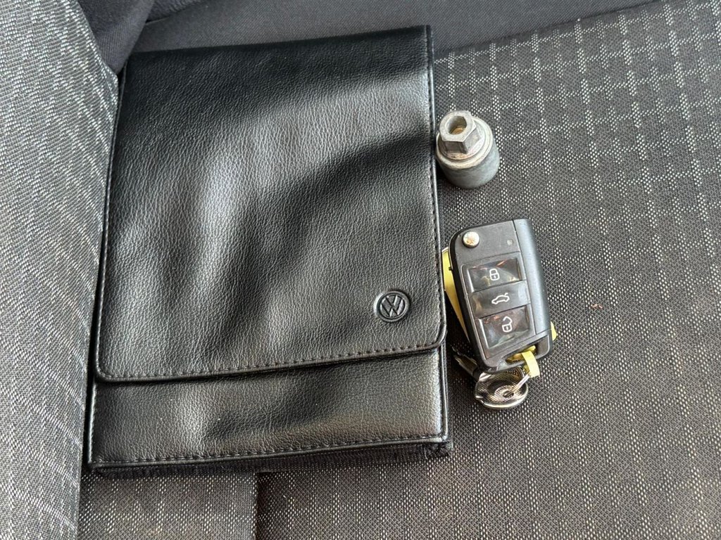 Used Volkswagen Polo 2017 for sale - 76910405: Photo 62