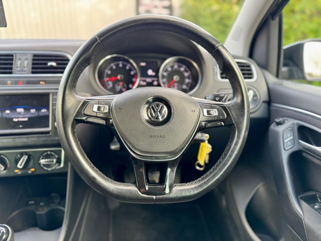 Used Volkswagen Polo 2017 for sale - 76910405: Photo 69