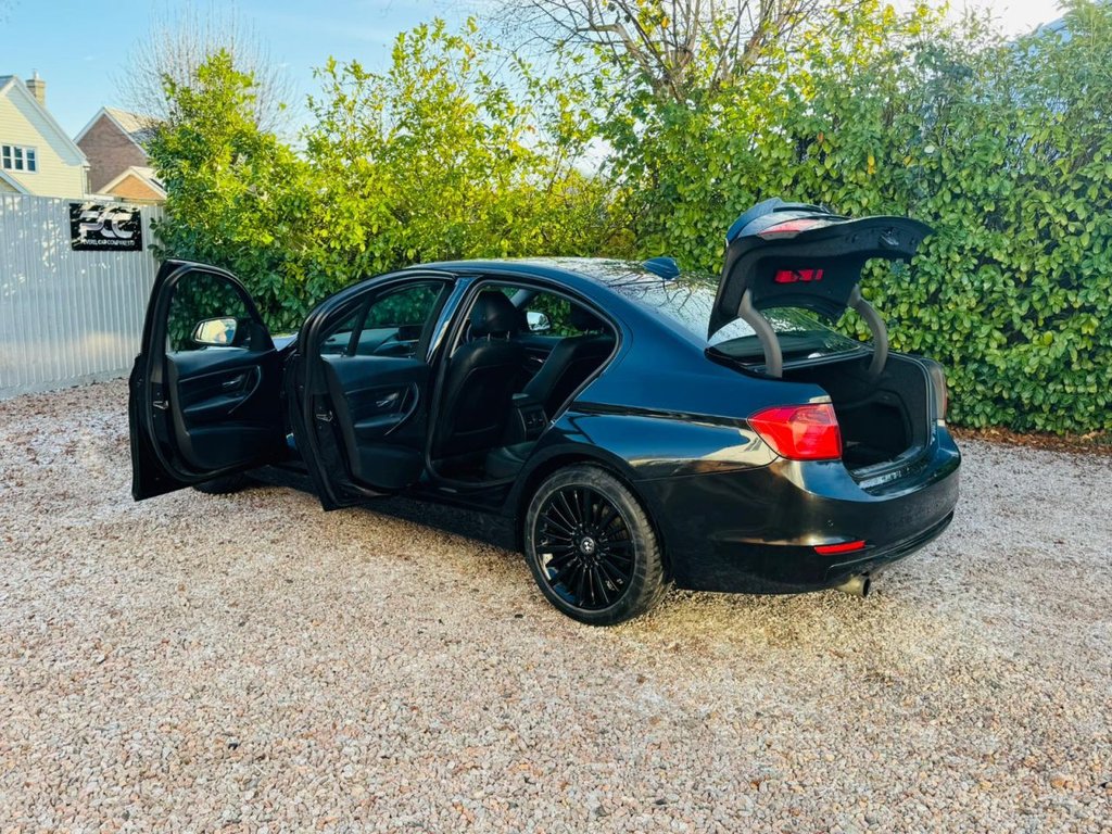 Used BMW 3 Series 2012 for sale - 77121513: Photo 32