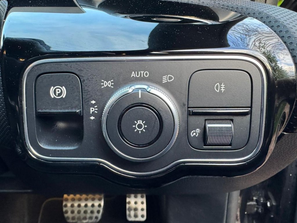 Used Mercedes-Benz CLA 2019 for sale - 76698106: Photo 69